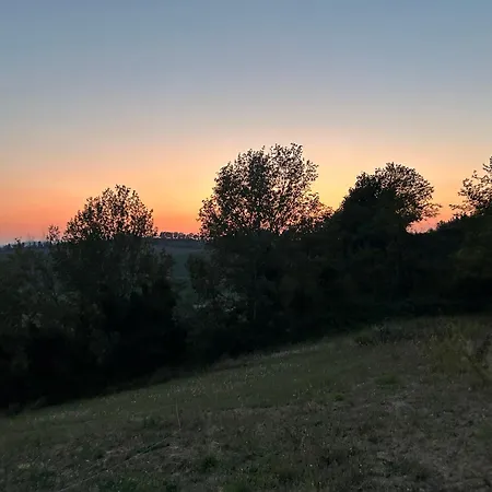 Monte Cuccolo House Bed & Breakfast *