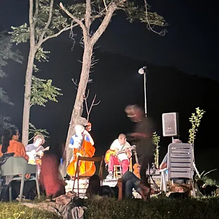 Monte Cuccolo House Bed & Breakfast *