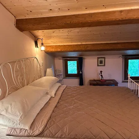 Monte Cuccolo House Bed & Breakfast Fontanelice