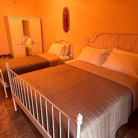 Monte Cuccolo House Bed & Breakfast