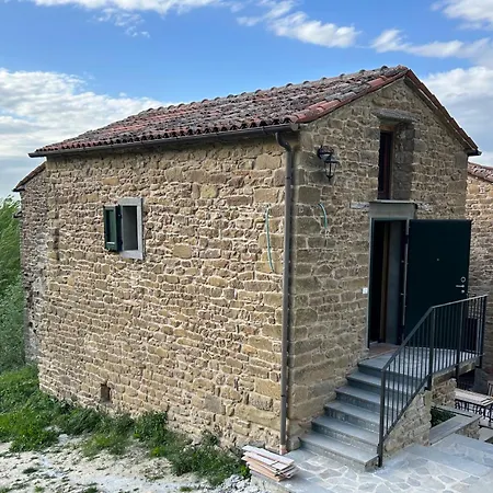 Monte Cuccolo House Bed & Breakfast *