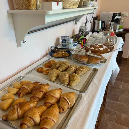 Bed & Breakfast Monte Cuccolo House *